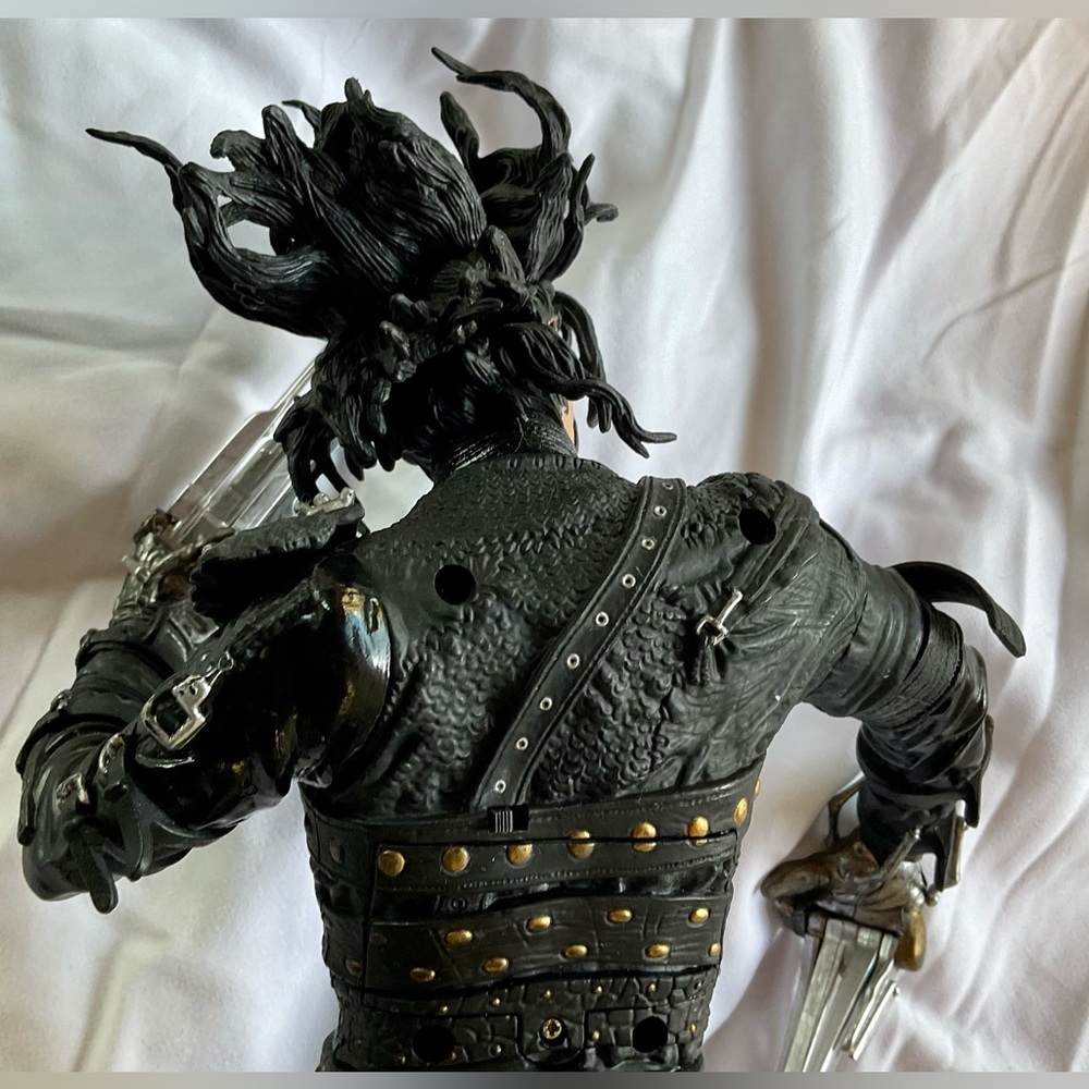 Johnny Depp Edward Scissorhands Figure 18” - Picture 13 of 13